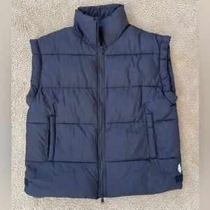 FP Movement by Free People In a Bubble Puffer Vest - Size Medium - Black